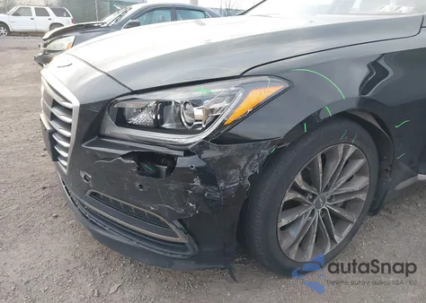 2015 Hyundai Genesis 3.8 from USA, damaged, VIN KMHGN4JE4FU086394